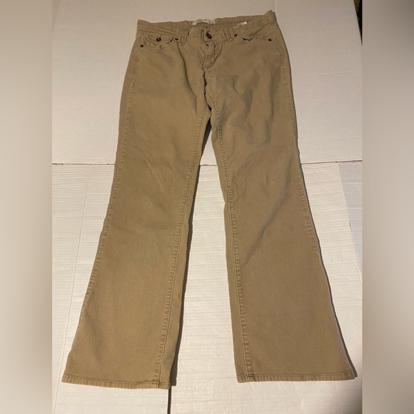 Old Navy size 10 women’s tan corduroy mid-rise stretch bootcut flap pocket jeans - Picture 1 of 10